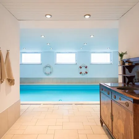 アパート Strandleben 01 - Georg Grosz *