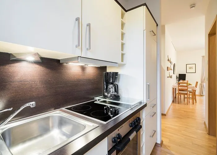 Strandleben 01 - Georg Grosz 阿伦斯霍普