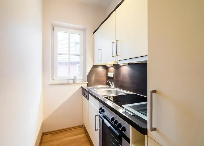 Strandleben 01 - Georg Grosz 阿伦斯霍普